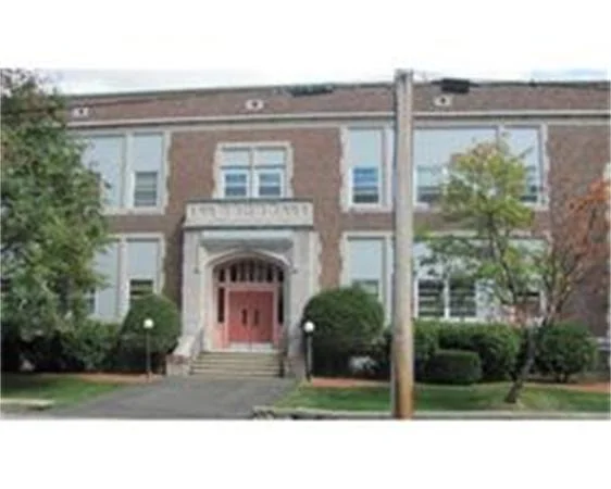 Photo of Unit 101 at 21 Middlesex Avenue
