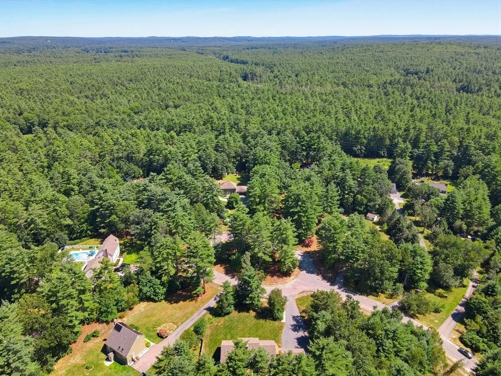 Photo of 14 Pheasant Ridge Rd