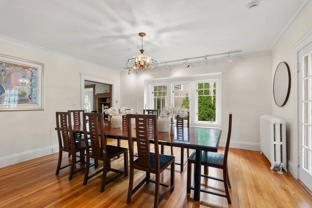 Photo of 855 Commonwealth Ave