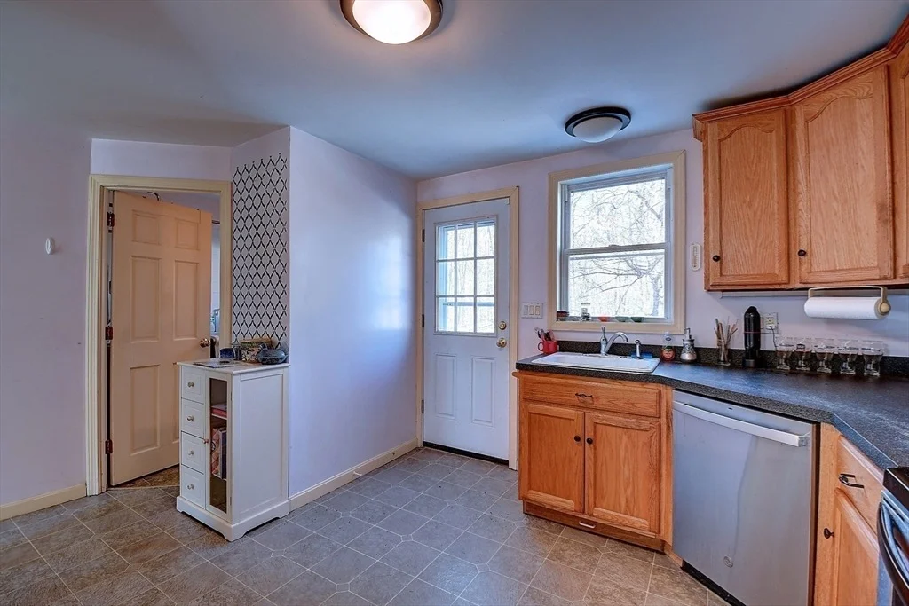 Photo of 29 Outlook Drive