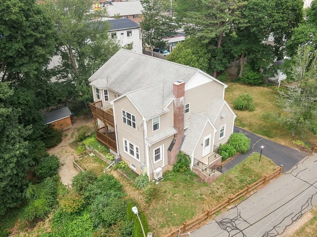 Photo of 5 Hoover Ave