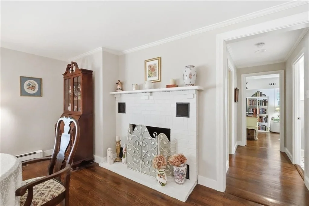 Photo of 485 Main St