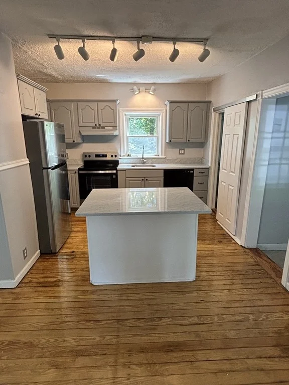 Photo of 79 Central Ave