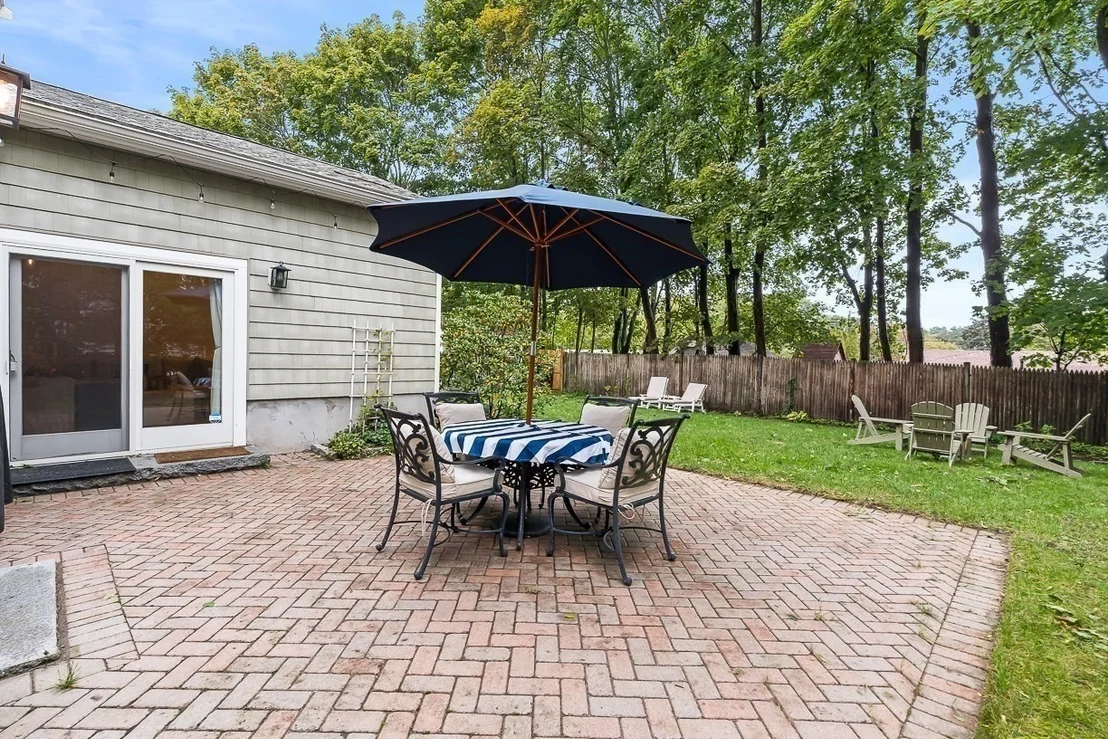 Photo of 15 Millbrook Rd