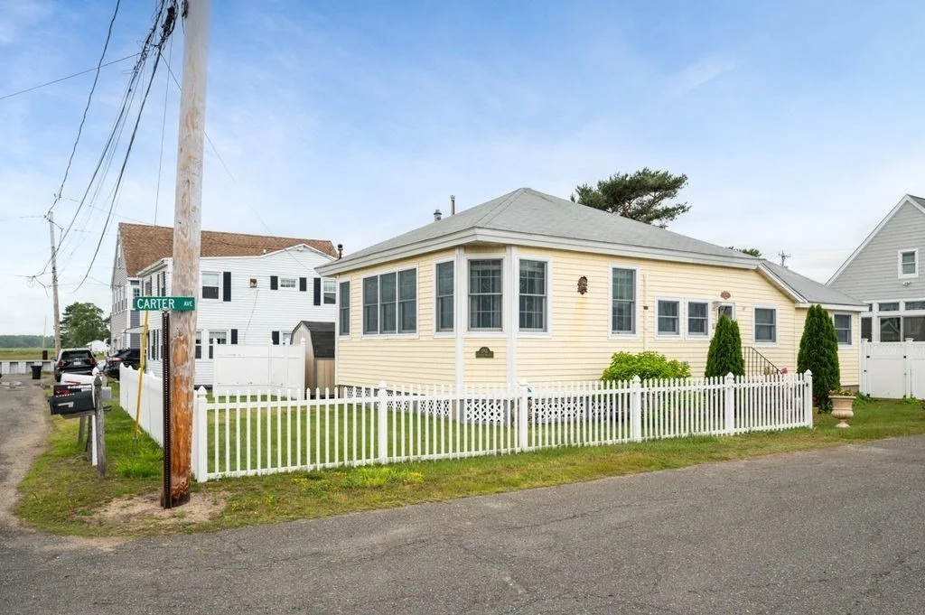 Photo of 1 Carter Avenue