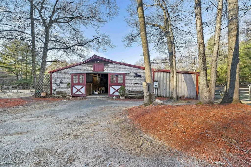 Photo of 15 Forest St