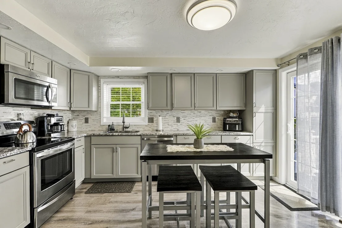 Photo of 102 Sunderland Rd