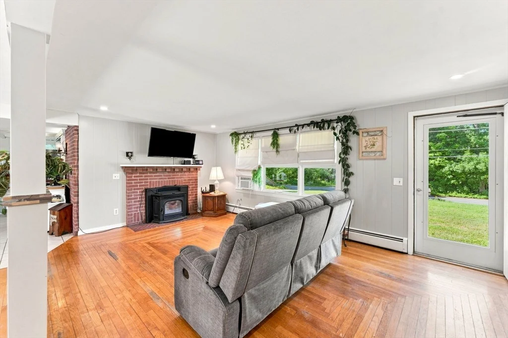 Photo of 109 Providence St