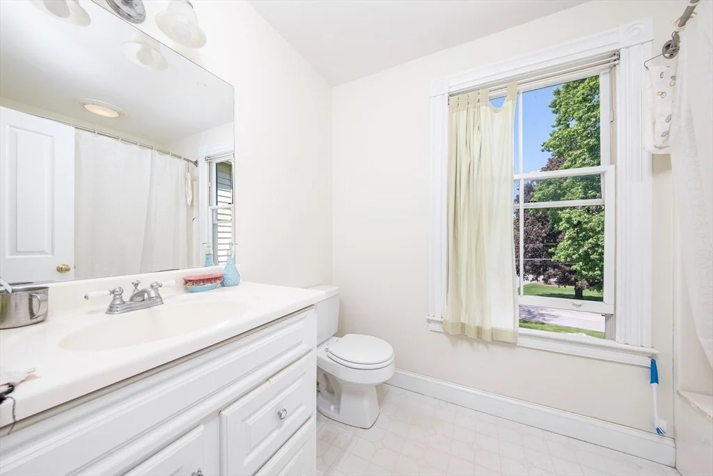 Photo of 30 Warren Ave