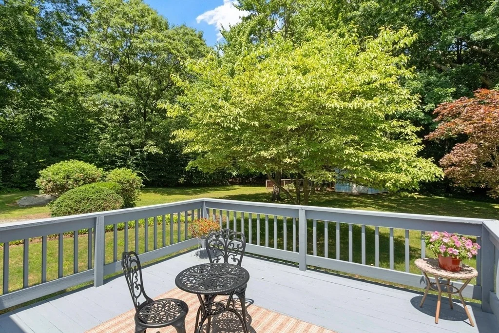 Photo of 65 Blithewood Ave