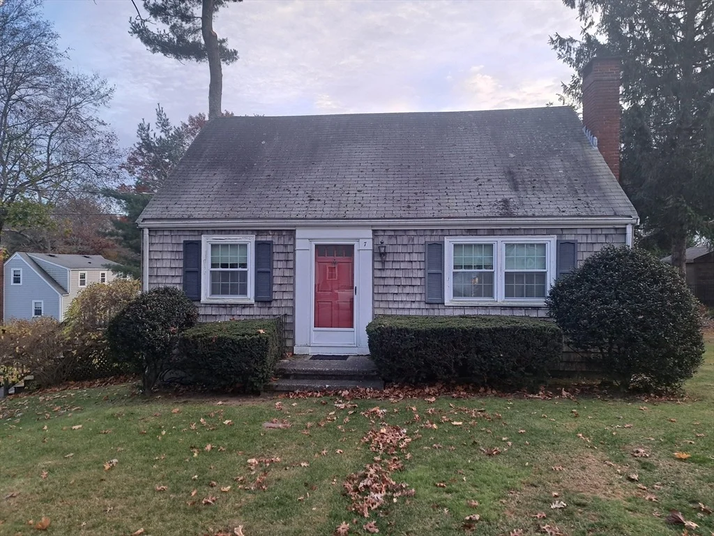 Photo of 7 Nancy Ln