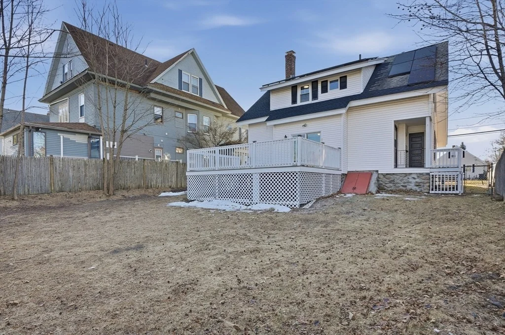 Photo of 323 Burncoat Street