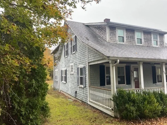 Photo of 666 Main St