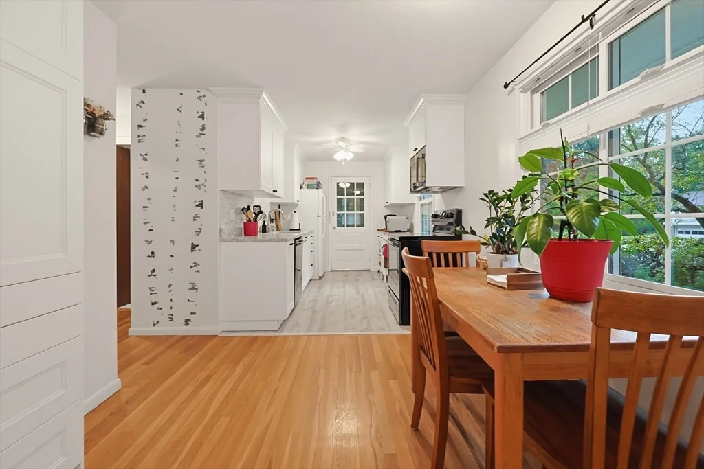 Photo of 32 Saratoga Drive