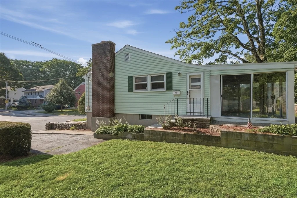 Photo of 31 Eastern Avenue
