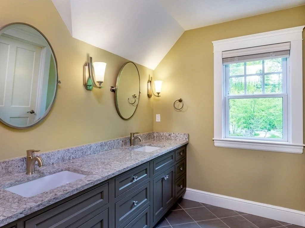 Photo of Unit 37 at 37 Cottage Cir
