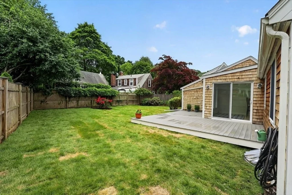Photo of 16 Bradley Woods Drive