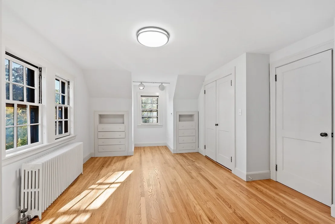 Photo of 51 Gleason Rd