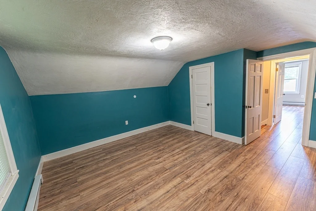 Photo of 152 Southbridge Rd