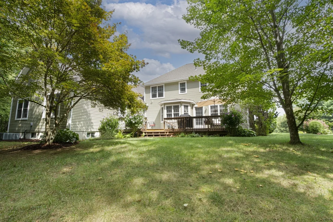 Photo of 107 Old School House Rd