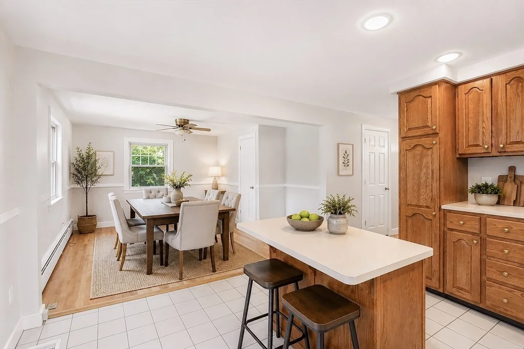 Photo of 20 Oakhurst Rd.