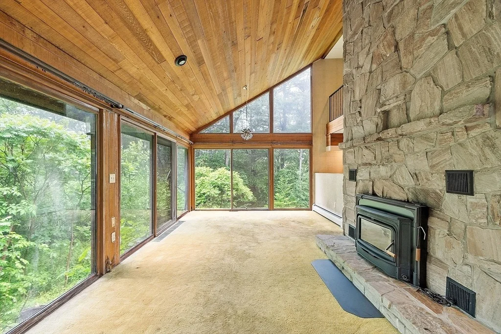 Photo of 12 Pine Hill Lane
