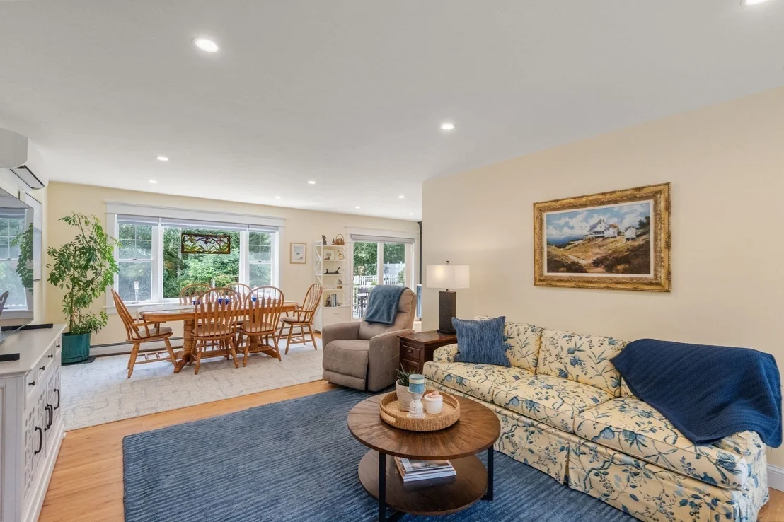 Photo of 192 Winding Cove Rd