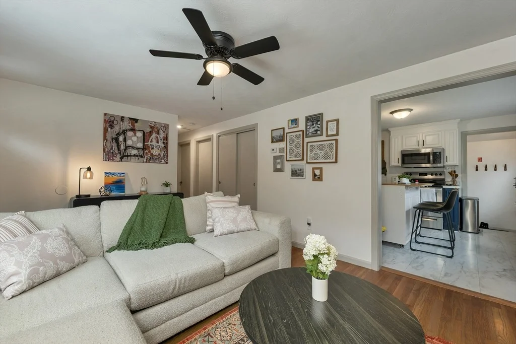Photo of 13 Davis Road