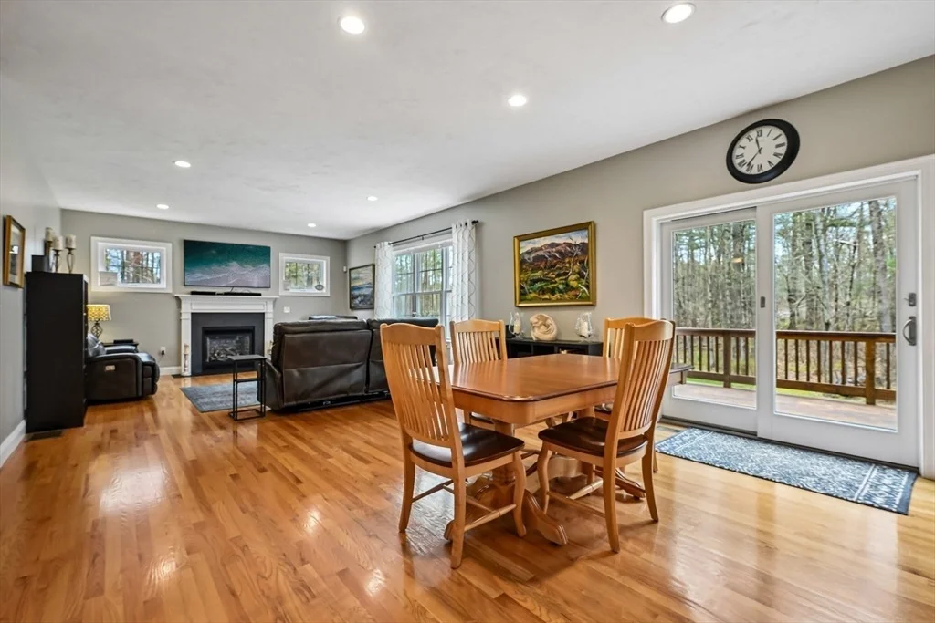 Photo of 249 Boxboro Rd