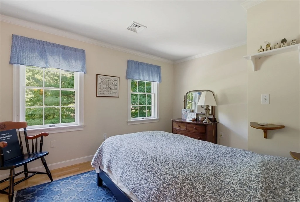 Photo of 8 Ashland Road