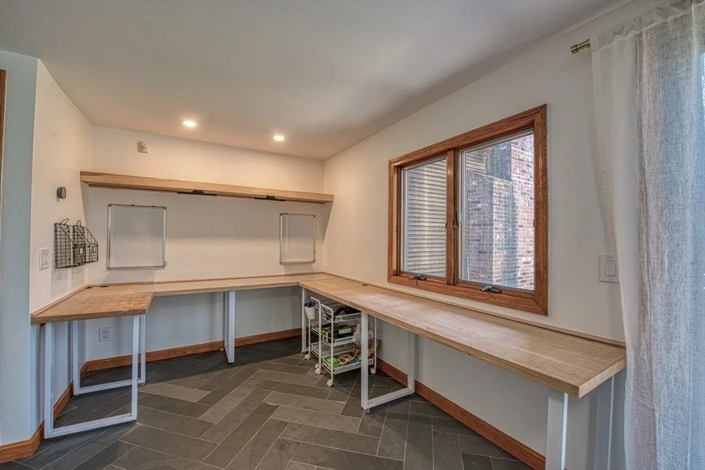 Photo of 70 Davis St.