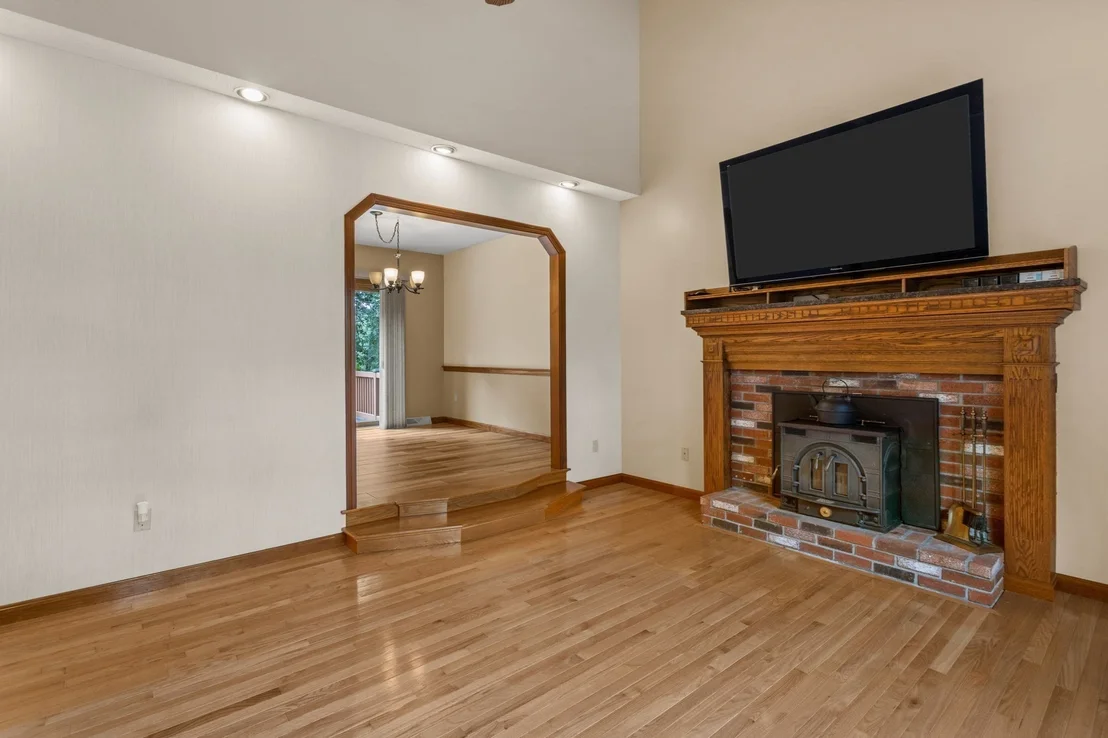 Photo of 2 Robin Rd
