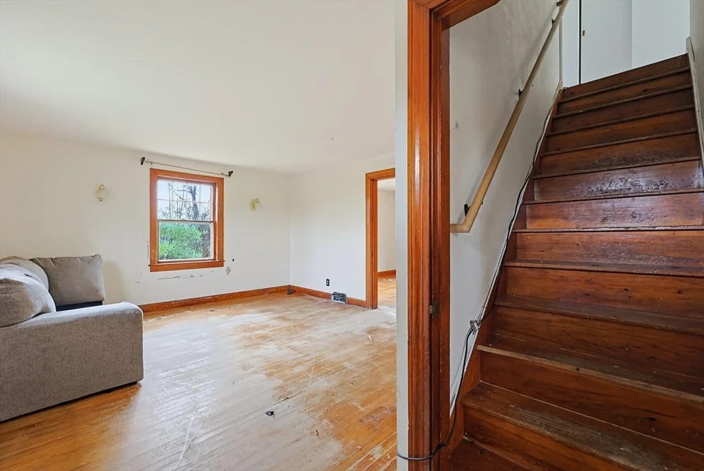 Photo of 321 Townsend Hill Rd