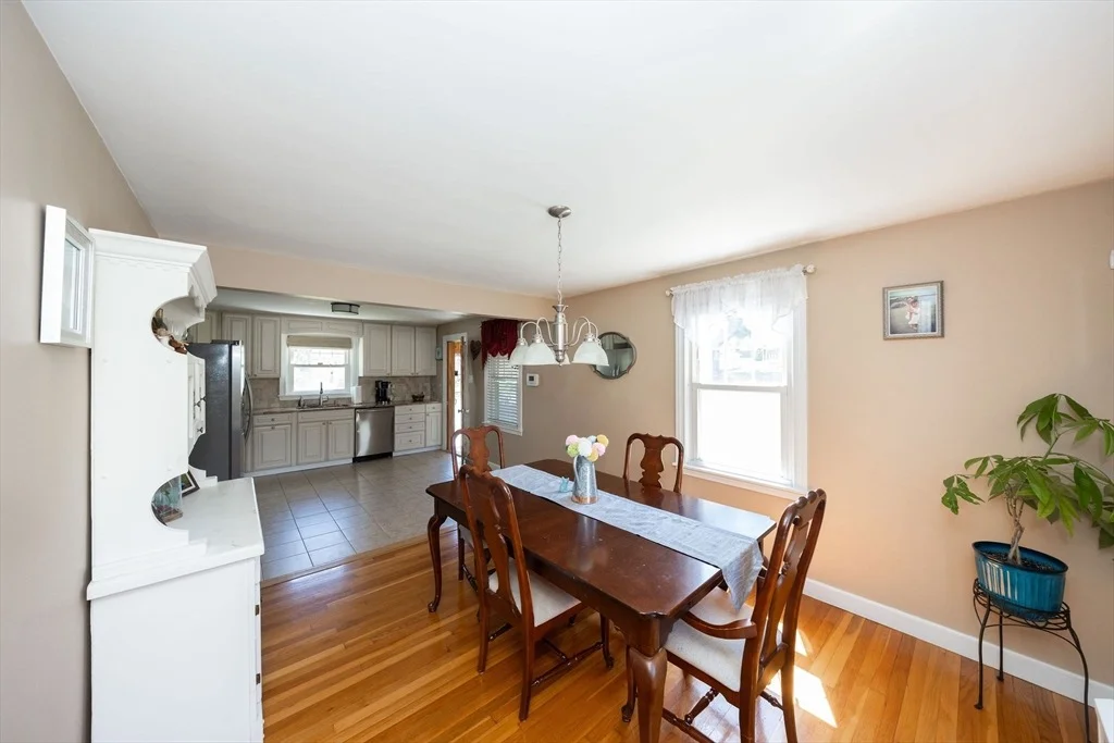 Photo of 37 Maple St