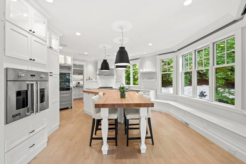 Photo of 45 Whitehall Cir