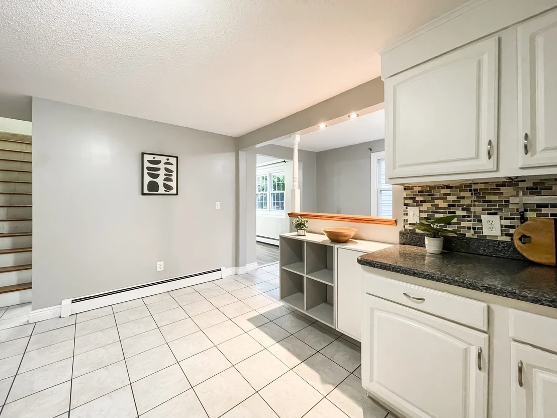 Photo of 28 Wells Ave