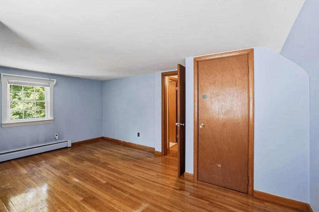 Photo of 33 Cold Spring Rd