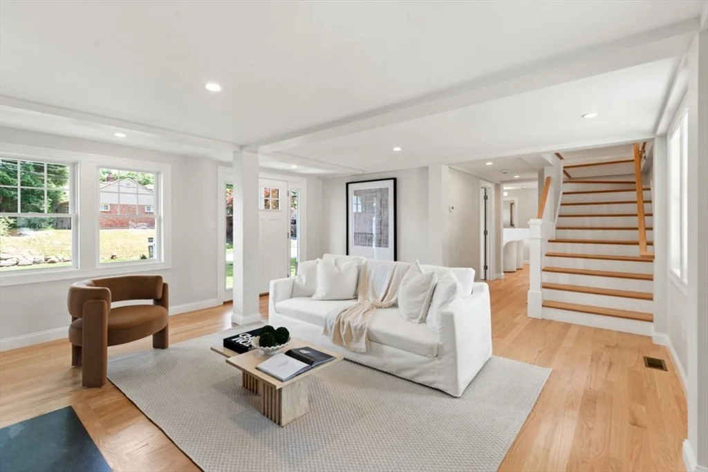 Photo of 6 Longbow Rd