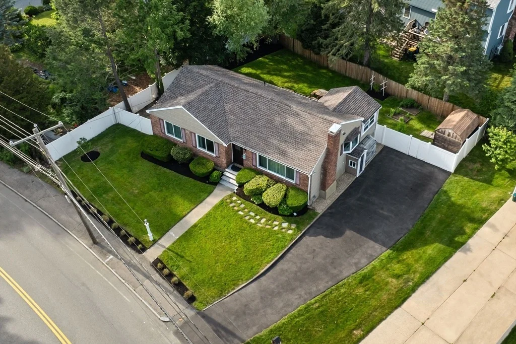 Photo of 56 Beach St