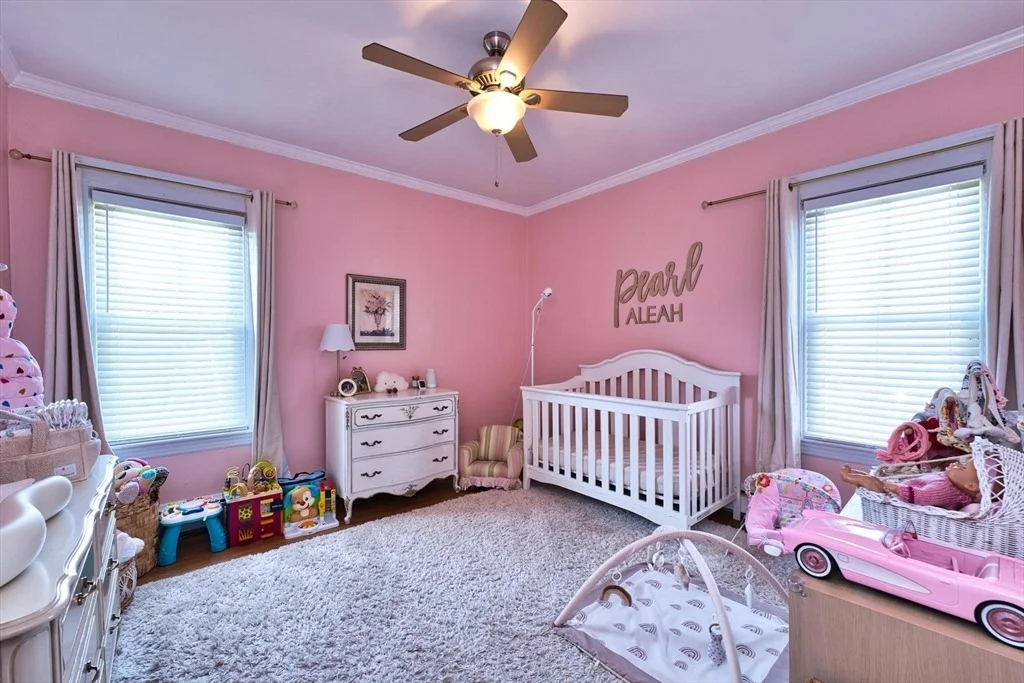 Photo of 627 King St