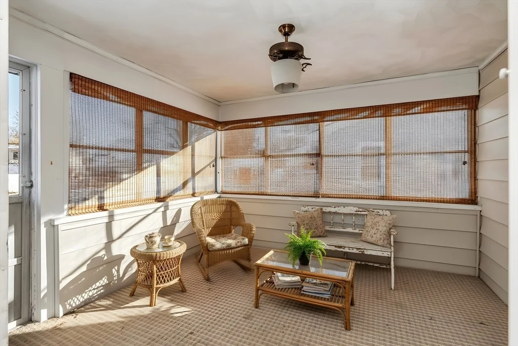 Photo of 31 Webster Ave