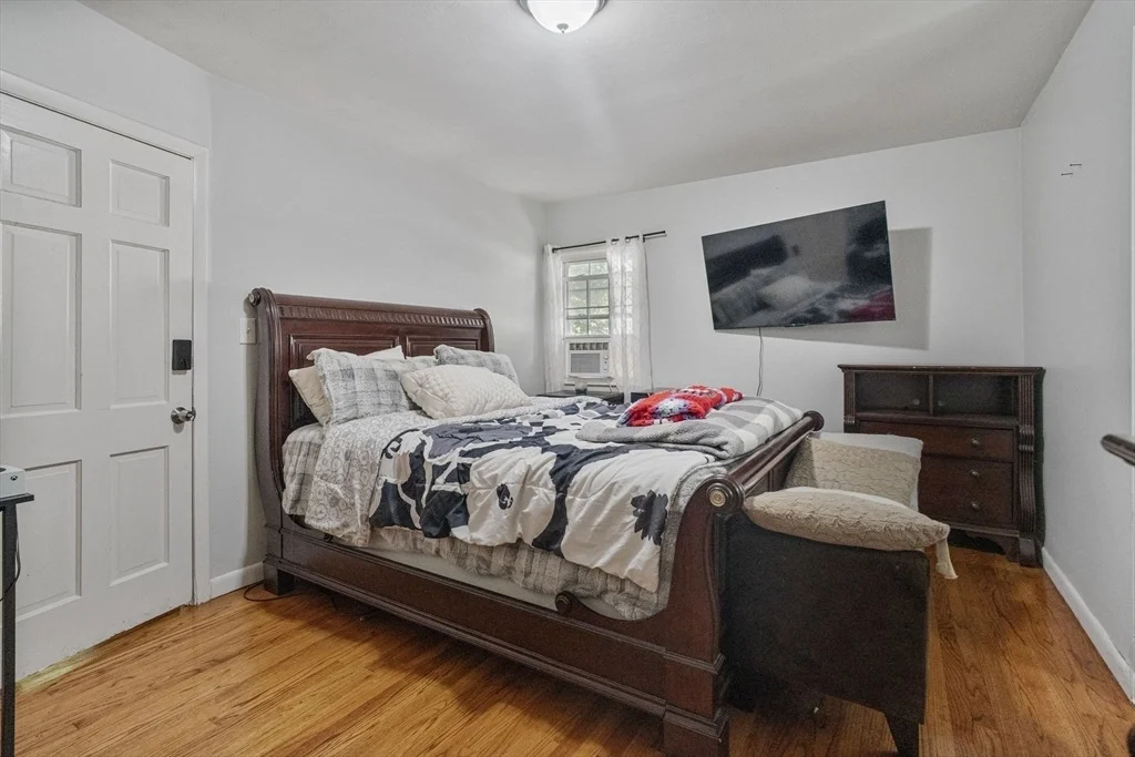Photo of 281 Newton Rd