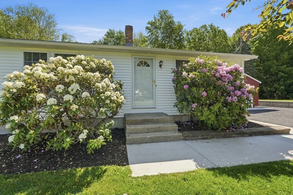 Photo of 43 Long Plain Rd