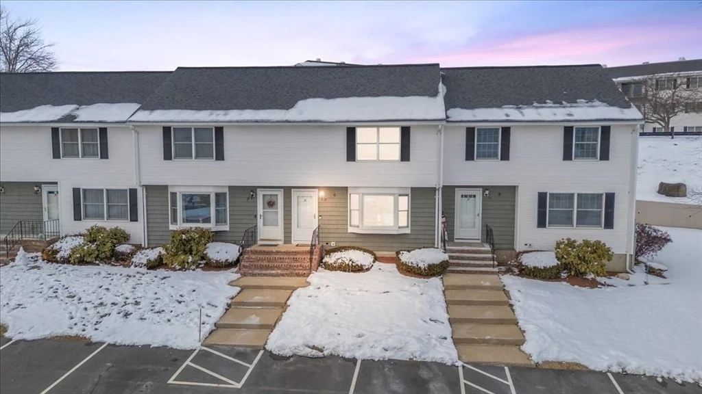 Photo of Unit 35 at 35 Christopher Dr