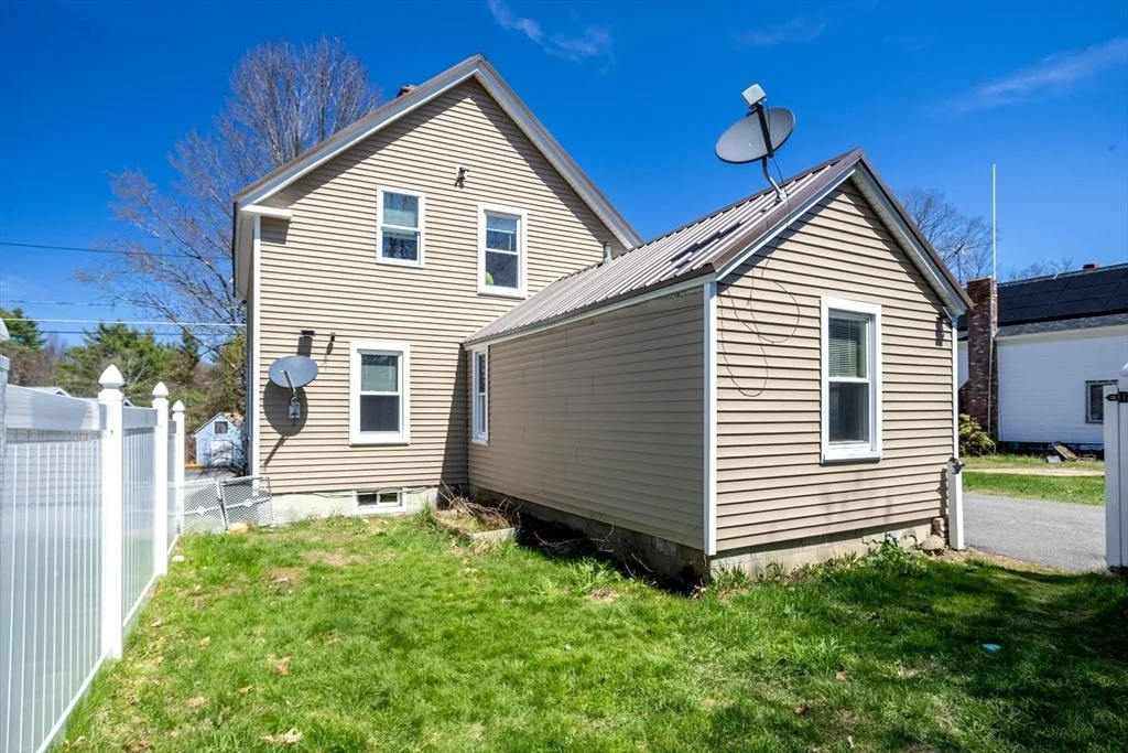 Photo of 394 Front Street