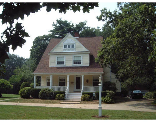Photo of 40 Pleasant Street
