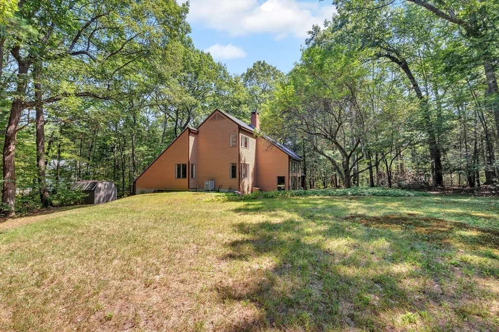 Photo of 95 Ann Lee Road