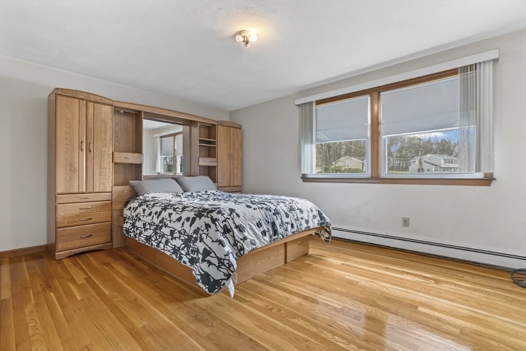 Photo of 118 Sherbourne Pl