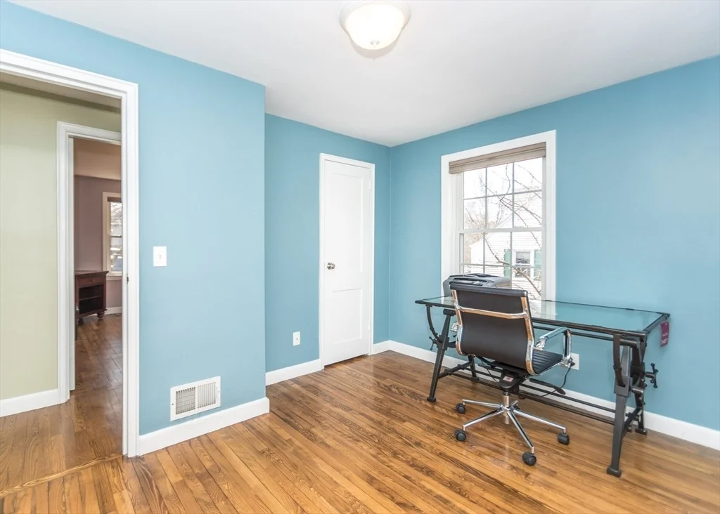 Photo of 1331 Trapelo Road