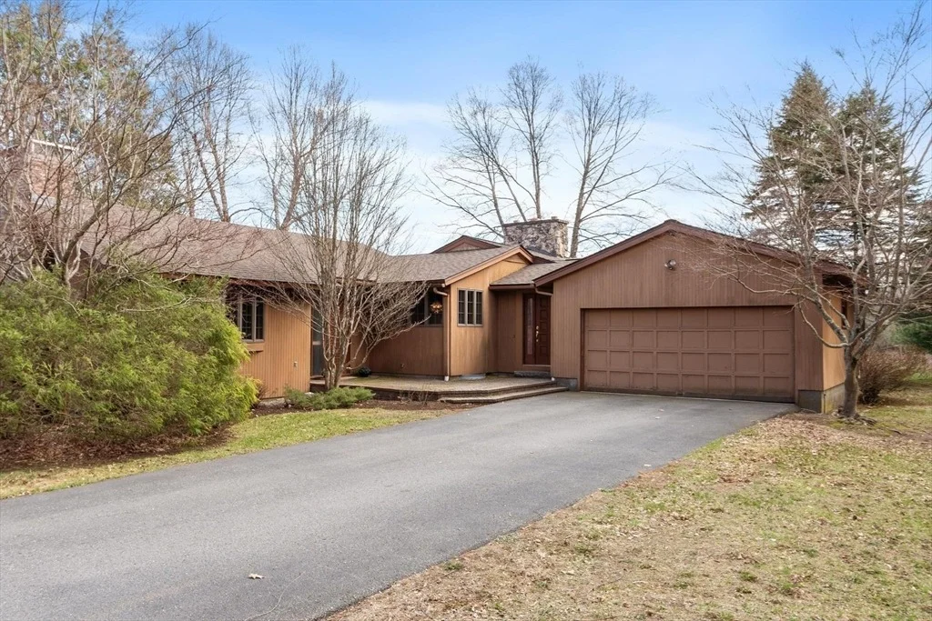 Photo of 243 Concord Road